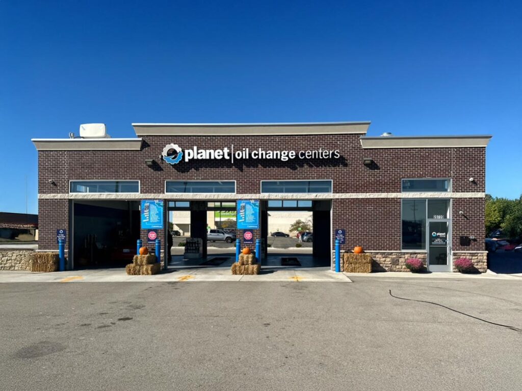 Planet Oil Change in Roseville, MI