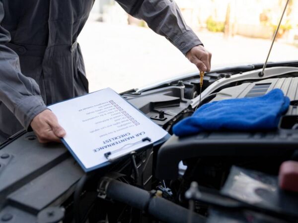 Professional Oil Change Services: More Than Just a Fluid Swap