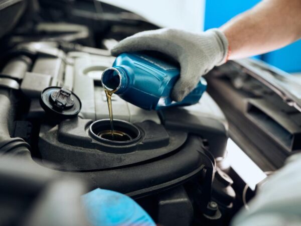 Planet Oil Change is the Best Place for a Quick Oil Change & 4x4 Service