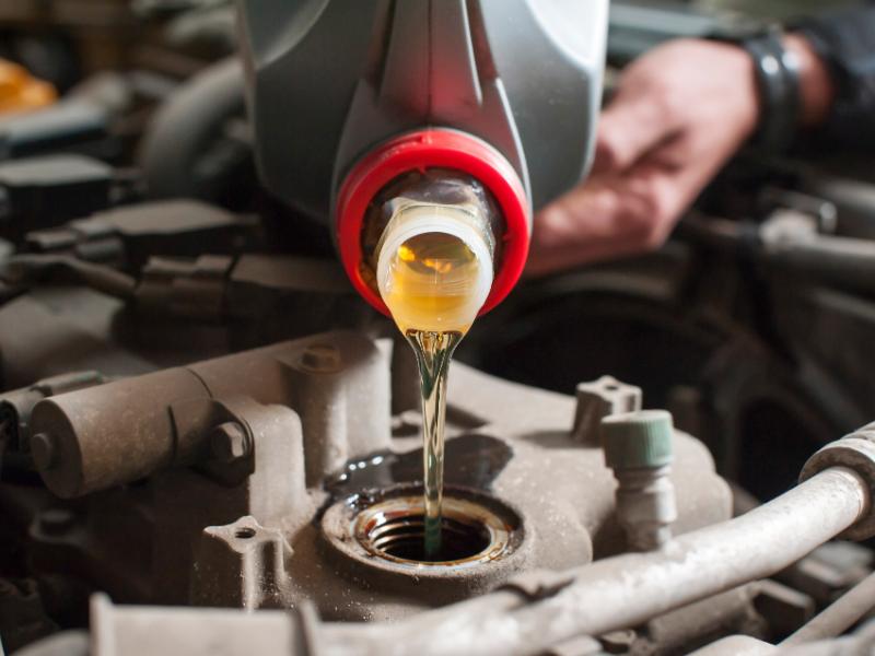 The Best Place to Get an Oil Change Has These 4 Qualities