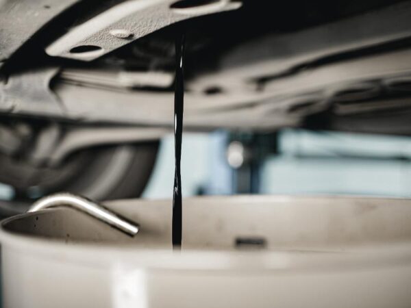 Best Place for an Oil Change: Why Drivers Choose Planet Oil Change