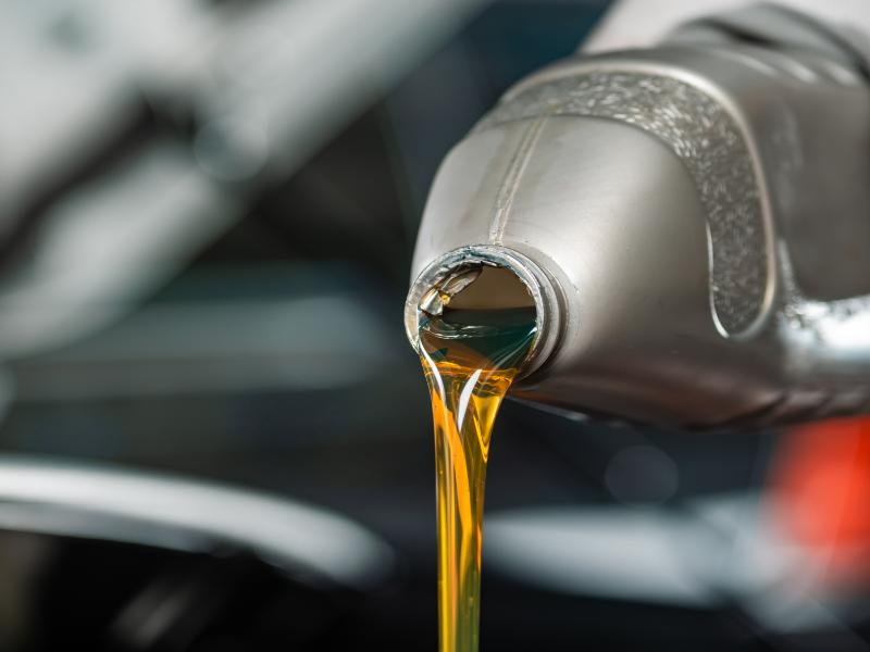 Routine Oil Change Services Protect Your Engine on Roseville, MI Roads