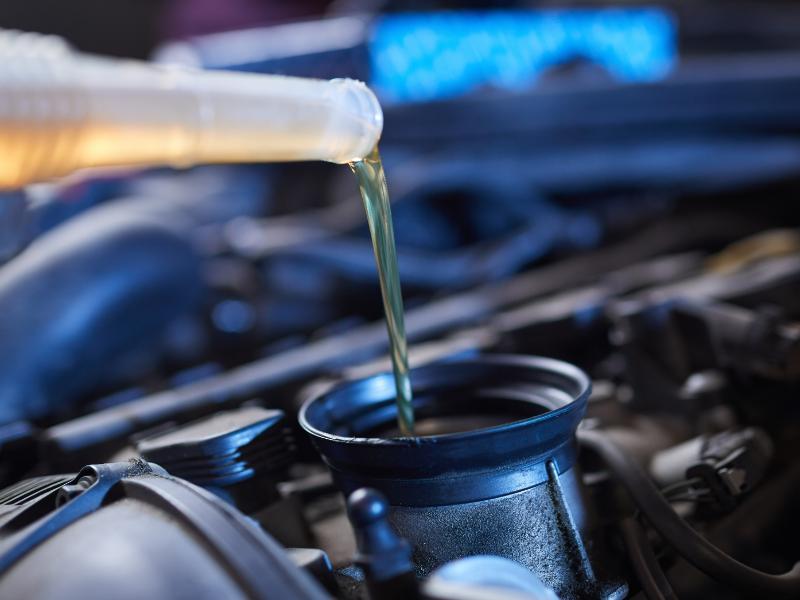 How Seasonal Driving Conditions Affect Oil Change Timing for Clarkston, MI Drivers